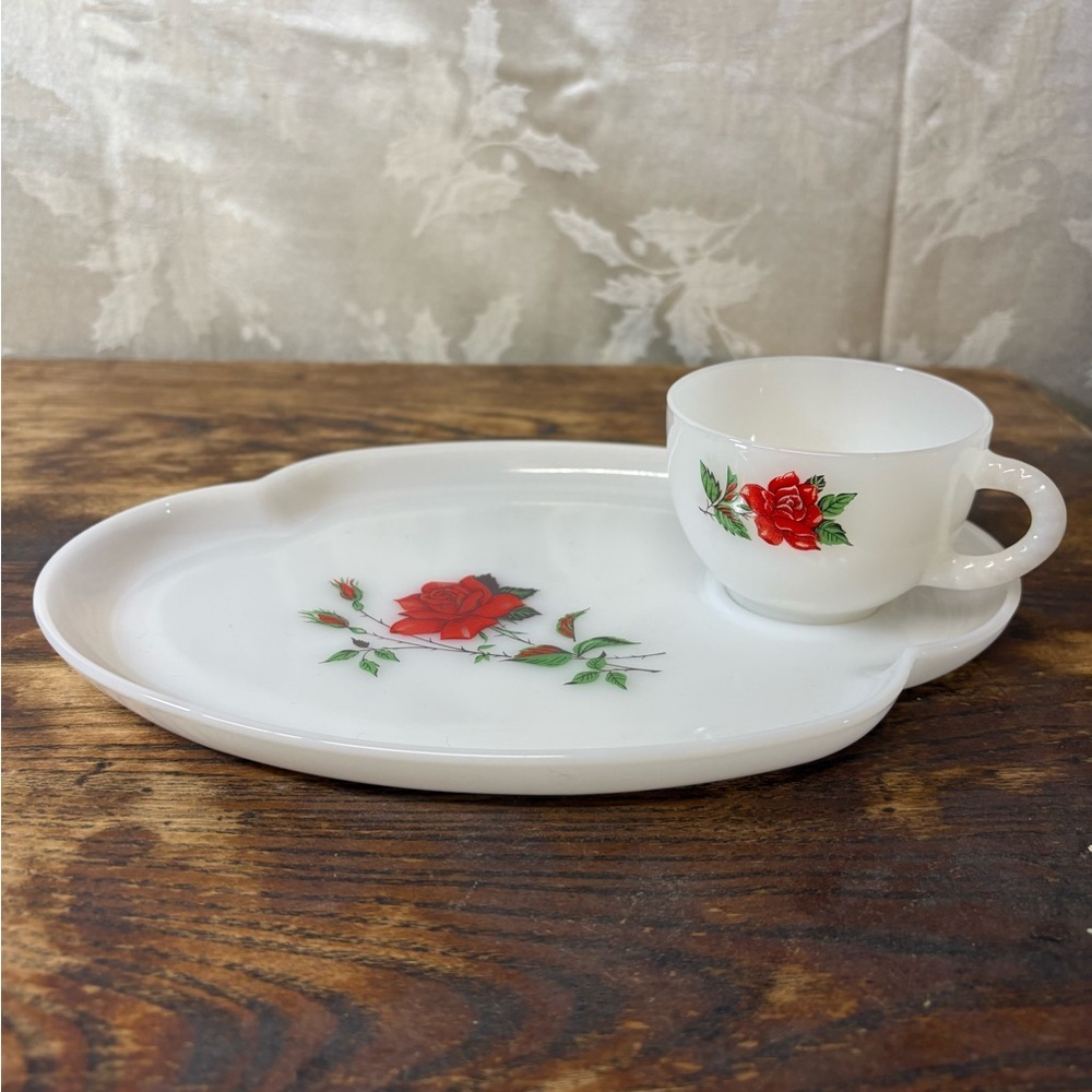 Vintage Federal Glass Rosecrest Pattern Snack Set with Cup and Plate